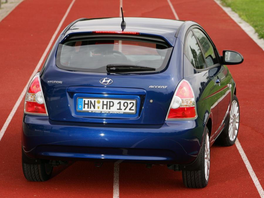  Hyundai Accent Sport 2006 года  (фото 2 из 2)